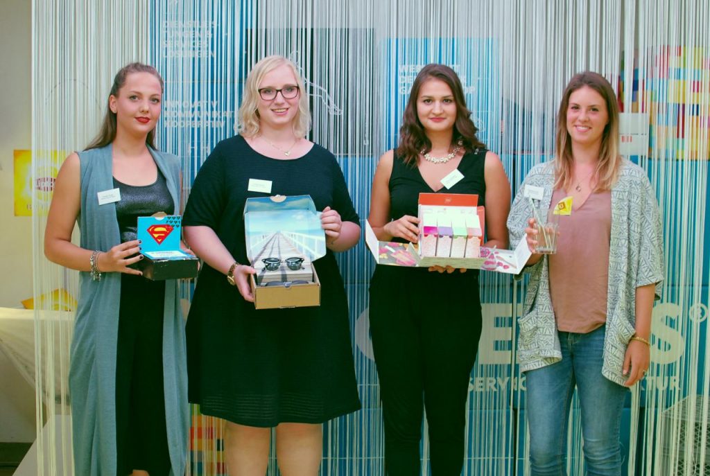 Die kreativsten Köpfe im STI Design Award 2016: Christin Kruse (Sonderpreis), Anthea Kemper (Bronze), Alina Koschlakow (Silber) und Stephanie Poole (Gold) (von links nach rechts)
