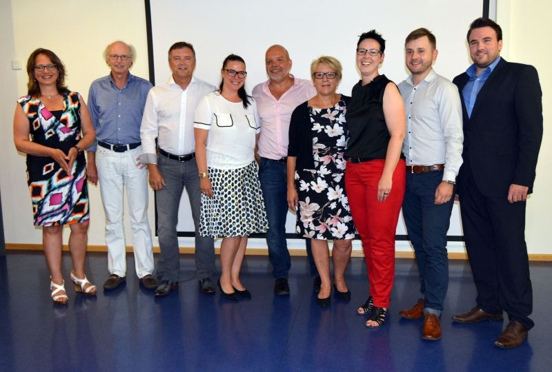 (von links) Andrea Giesler, Stefan Schunck, Frank Moritz, Adina Schneider, Christoph Burkard, Gabriele Leipold, Eva Schönherr, Stephan Krause und Mario-Sebastian Fertig.