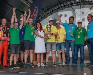 German Barbecue Association: Die Rhöner Heimatgriller werden für ihren zweiten Platz bei der Plancha-Meisterschaft 2017 ausgezeichnet.