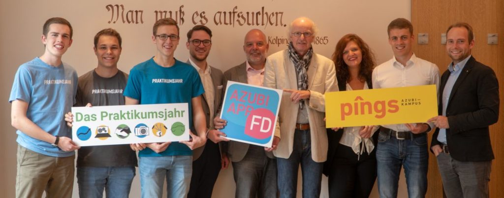 Die Veranstalter des 1. Fuldaer Nachwuchsabend – Praktikumsjahr, die FD Azubi-App und Pings – der Azubikampus; Foto: Praktikumsjahr