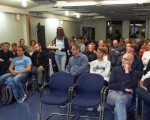 Publikum-Eis: Für die mehr als 50 Besucher gab es auch Premiumeis von den Eisheiligen.5. Publikum-Eis: Für die mehr als 50 Besucher gab es auch Premiumeis von den Eisheiligen.