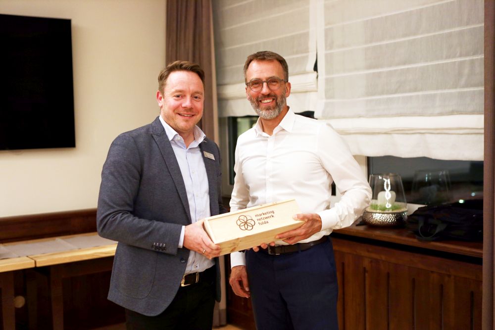 Ein kleines Geschenk für den Referenten von Timo Mickstein